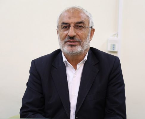 انقلاب اسلامی ما را از نوکری آمریکا به سروری در منطقه رساند