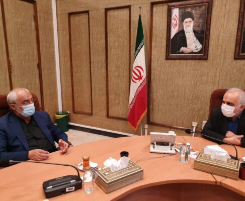 در جلسه دکتر زاهدی با وزیر اقتصاد :بدهی ها تقسیط وجرایم بانکی ذغالسنگ بخشیده شد