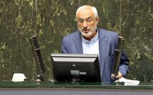 تذکر زاهدی در جلسه علنی مجلس شورای اسلامی به وزیر صمت: با سوء مدیریت شرکت ملی مس در خروج ۱۰ هزار میلیارد تومان از درآمدهای آن شرکت از بانک های استان برخورد کنید