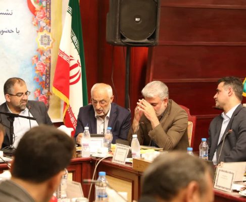 ️ زاهدی بر لزوم بازنگری قانون مالیات بر عایدی سرمایه و مالیات بر تراکنش های دستگاه های کارتخوان تاکید کرد