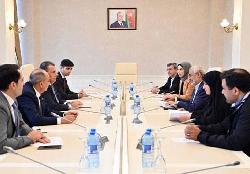 ایران از تمامیت ارضی آذربایجان حمایت می‌کند/ وجود ظرفیت‌های فراوان در توسعه روابط دو کشور