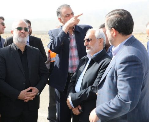 بخش دوم/ زاهدی در شورای اداری بخش گلباف با حضور استاندار: انتظار از وزارت راه و شهرسازی و اداره کل راهداری برای احداث ۳ محور مواصلاتی در بخش گلباف